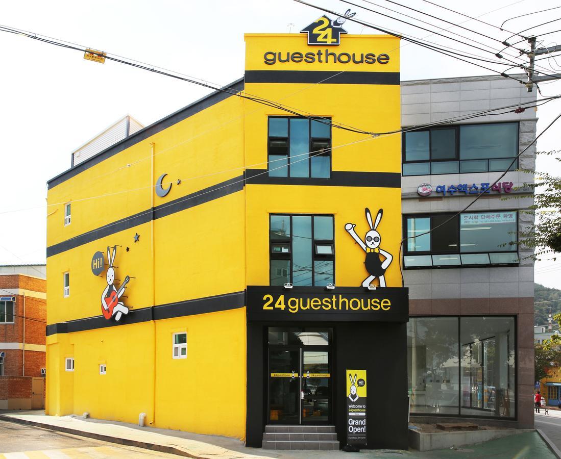 24 Guesthouse Yeosu Esterno foto