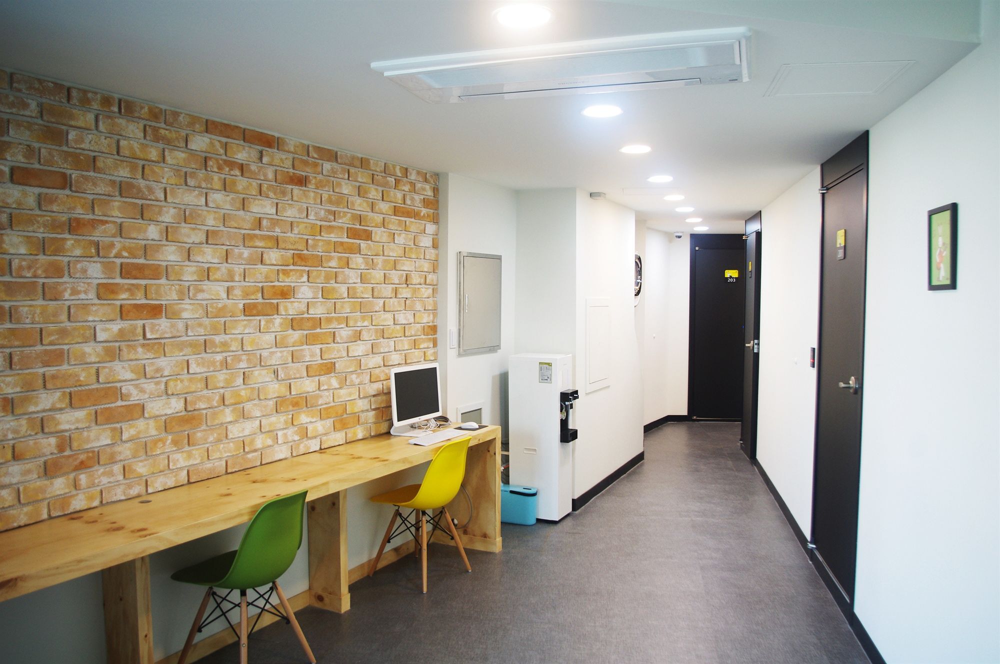 24 Guesthouse Yeosu Esterno foto