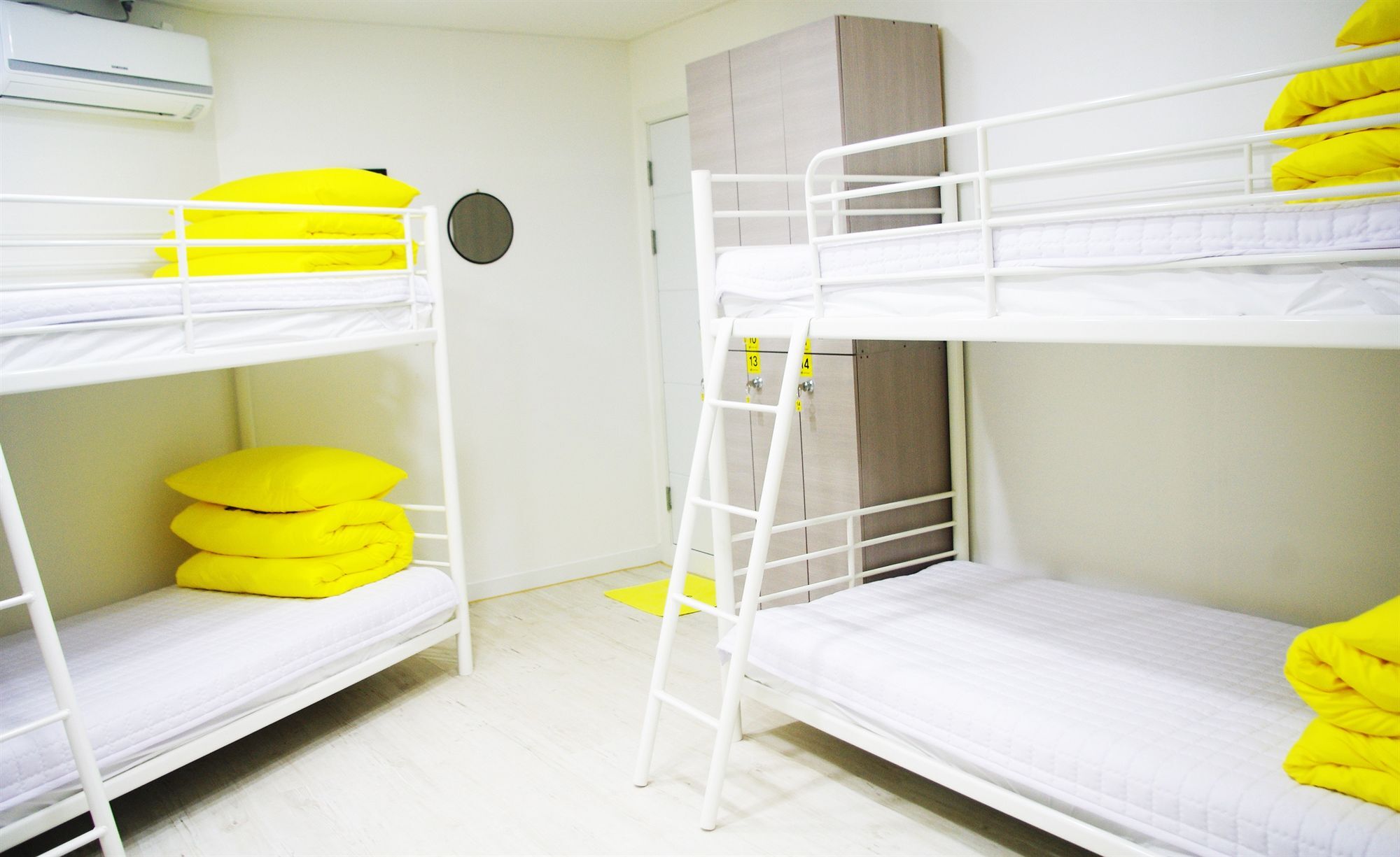 24 Guesthouse Yeosu Esterno foto
