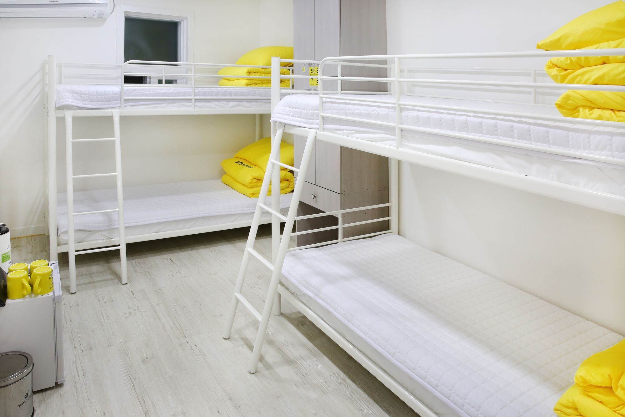 24 Guesthouse Yeosu Esterno foto