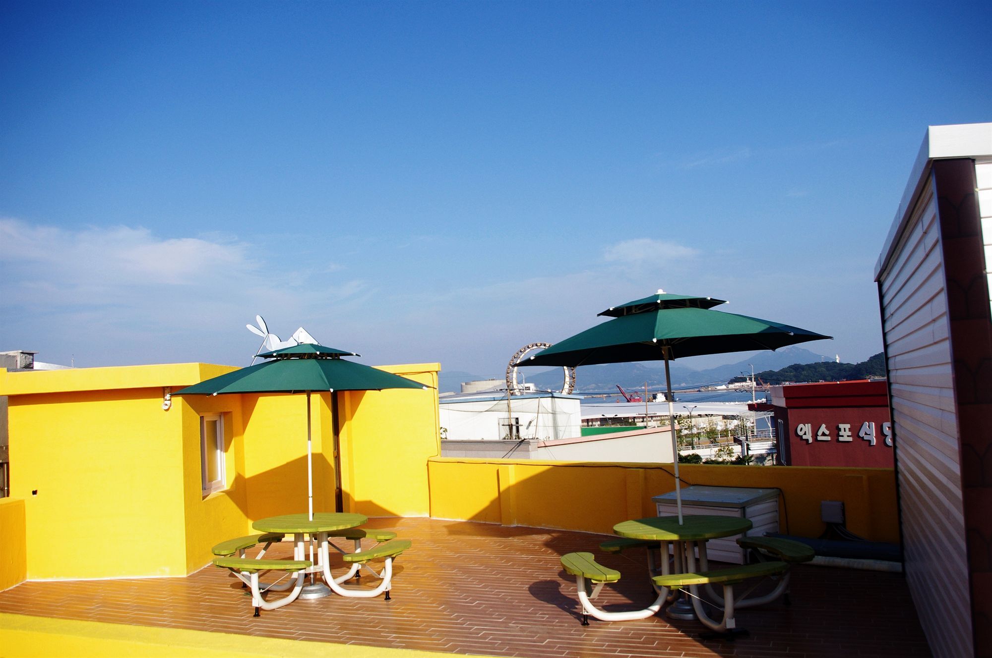 24 Guesthouse Yeosu Esterno foto